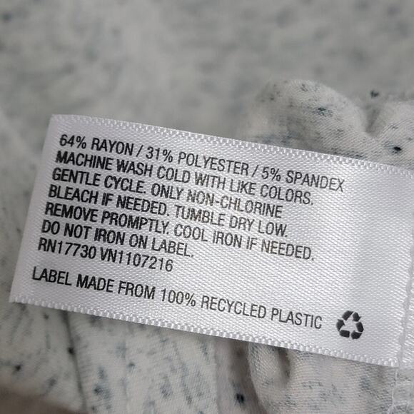 Oatmeal Blouse - Picture 10 of 10